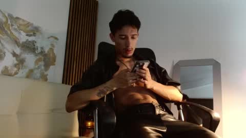 IG online show from February 2, 4:15 am