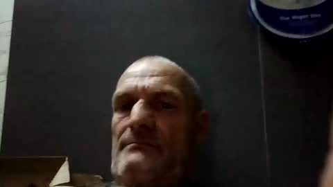 Snapshot of ragingzef69 chatting on January 3, 12:07 pm Bigthickdickinvic online show from January 3, 12:07 pm