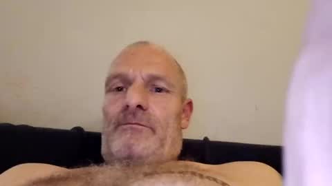 Snapshot of ragingzef69 chatting on February 8, 2:27 pm Bigthickdickinvic online show from February 8, 2:27 pm