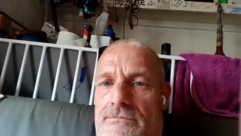 Snapshot of ragingzef69 chatting on February 7, 4:48 am Bigthickdickinvic online show from February 7, 4:48 am