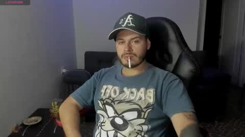 ragnar_lothbrok77 online show from March 2, 3:22 am