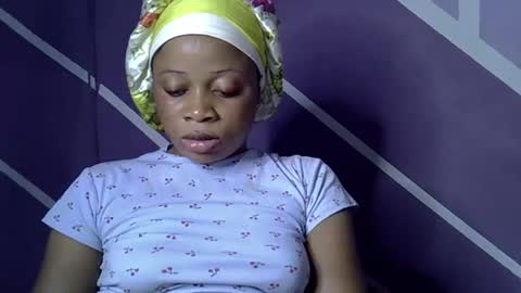 rainbow baby26 online show from March 31, 8:09 pm