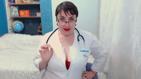rainbowladyy online show from January 19, 4:04 pm