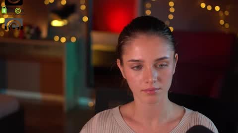 Raisa online show from December 22, 8:15 pm