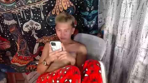 ralfhuge24 online show from May 6, 12:11 pm