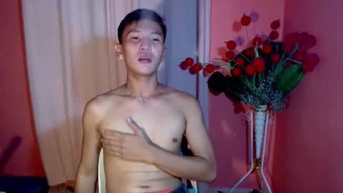 ralfhuge24 online show from November 24, 3:43 pm