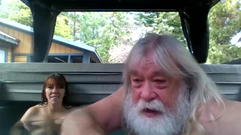 67 and 21 couple online show from November 20, 11:02 pm