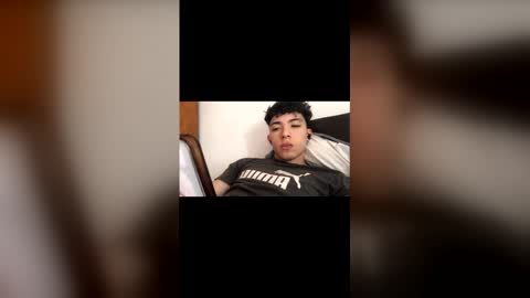 ramiroo2312 online show from November 30, 1:40 pm