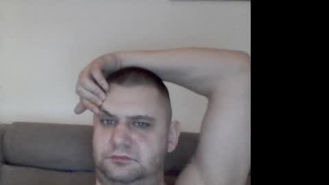 Snapshot of ramon0688 chatting on February 13, 11:47 pm Ramon online show from February 13, 11:47 pm