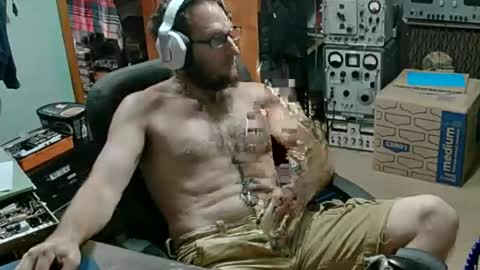 Randall online show from July 10, 8:35 pm