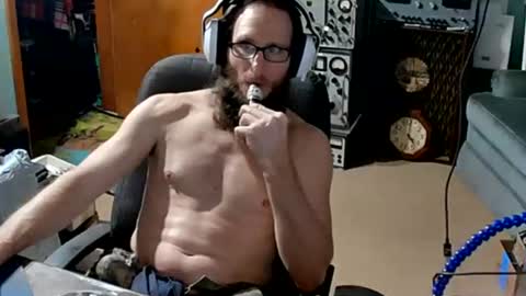 Randall online show from November 1, 2:01 am