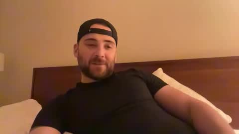 randomdude5950 online show from January 16, 2:42 am