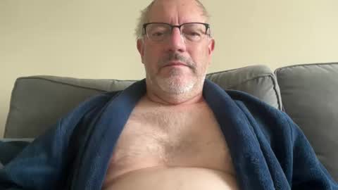 Snapshot of randyboyandy chatting on September 15, 7:10 am randyboyandy online show from September 15, 7:10 am