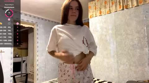 Lia online show from September 25, 4:25 pm