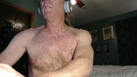 Snapshot of ranger510 chatting on February 24, 2:19 am Ranger510 online show from February 24, 2:19 am