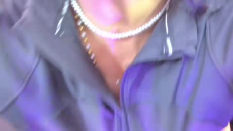 Raquel Moore  online show from April 11, 11:09 pm