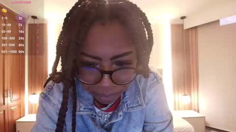 Raquel online show from February 4, 11:58 am