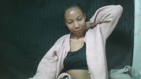 rasoanette online show from September 9, 7:03 pm