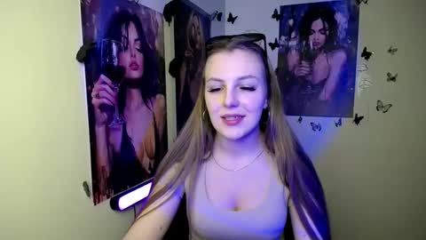 raspberry0101 online show from September 30, 1:21 pm