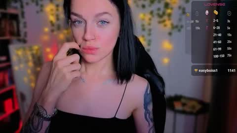 Snapshot of raspberry__girl chatting on September 16, 12:23 am Rita My schedule for this week Thursday-Monday online show from September 16, 12:23 am