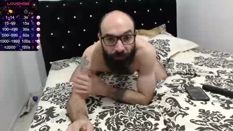 RaulWildBoy27 online show from January 31, 7:29 pm