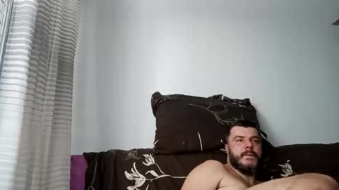 ravart43 online show from January 2, 8:28 am