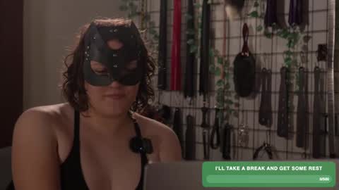 Raven online show from December 7, 4:04 am