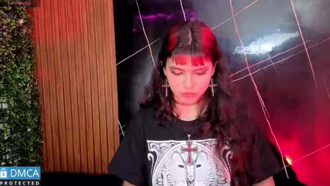 raven_rox_ online show from November 18, 3:42 am