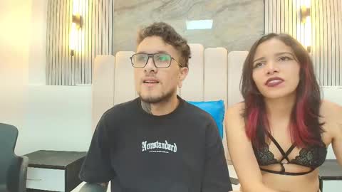 ravenandcody online show from October 14, 3:53 am