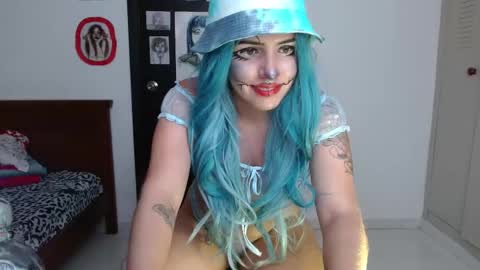 ravenlotus online show from October 31, 7:36 pm