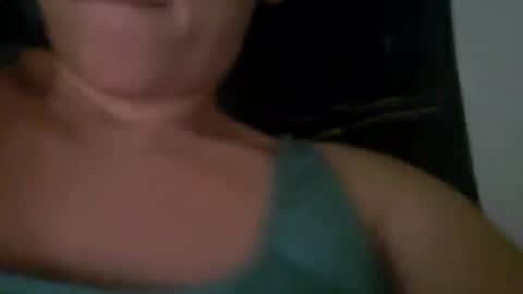 Snapshot of ravenreal chatting on January 8, 2:25 am Raven online show from January 8, 2:25 am
