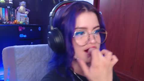 raventh_ online show from September 27, 6:16 pm