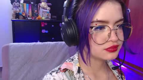 raventh_ online show from September 30, 7:02 pm