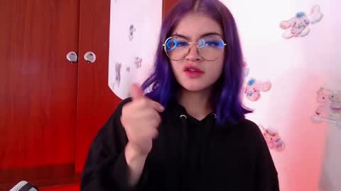 raventh_ online show from May 21, 12:33 pm