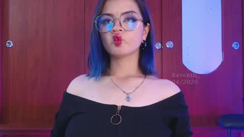 raventh_ online show from April 16, 12:49 pm