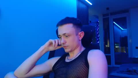 Alex Nash online show from February 15, 12:04 am