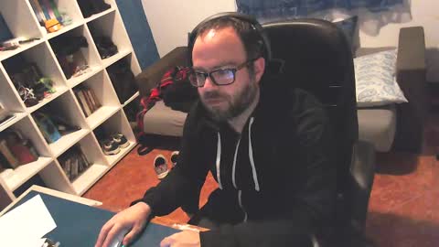ravingr3d3 online show from February 16, 11:37 pm