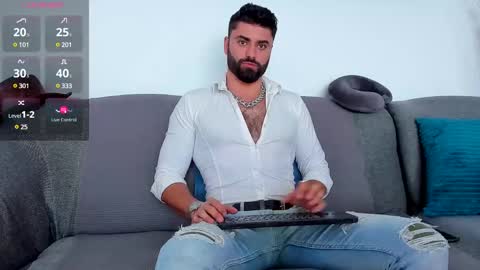 Snapshot of rawadam chatting on February 13, 8:48 am Adam online show from February 13, 8:48 am