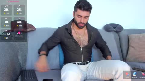 Snapshot of rawadam chatting on January 20, 7:36 am Adam online show from January 20, 7:36 am