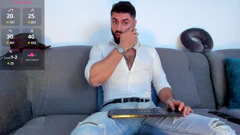 Snapshot of rawadam chatting on February 1, 2:13 pm Adam online show from February 1, 2:13 pm
