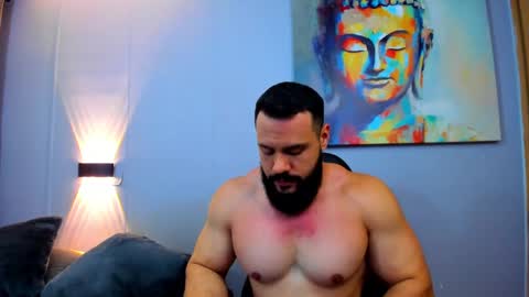 Snapshot of rawmathews chatting on February 26, 10:36 pm rawmathews online show from February 26, 10:36 pm
