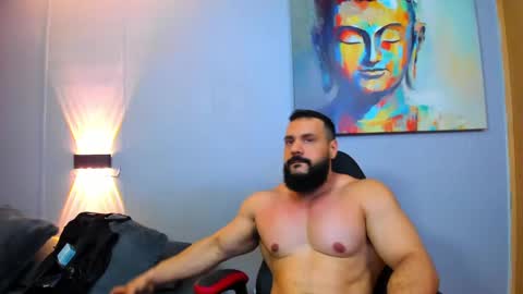 Snapshot of rawmathews chatting on March 8, 6:32 am rawmathews online show from March 8, 6:32 am
