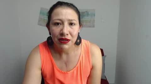 raxxeelmilfsex online show from September 10, 12:11 am