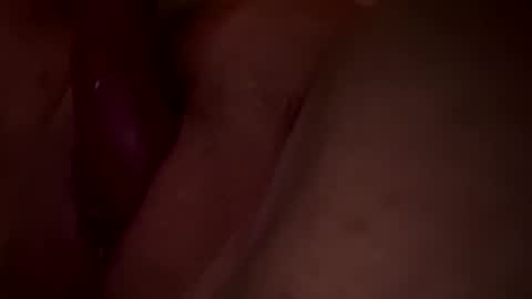 Snapshot of ray_arissa chatting on December 25, 7:02 pm ray_arissa online show from December 25, 7:02 pm