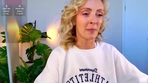 Ray online show from May 25, 7:25 am