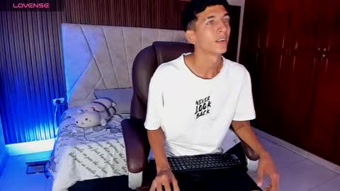 rayan_daivis online show from October 10, 12:11 pm