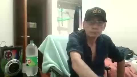rayitorojo online show from July 18, 8:27 am