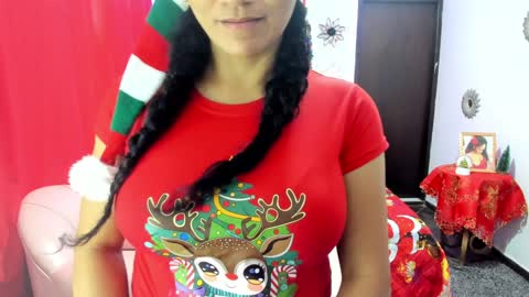 Danna online show from December 24, 2:22 pm