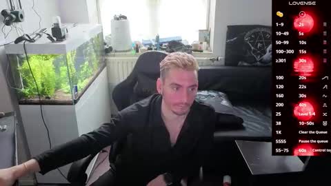 Rayzel online show from March 17, 3:17 pm