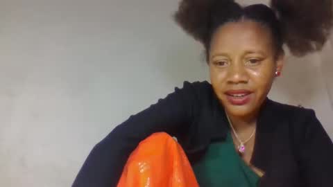 razanastine online show from November 23, 5:44 pm